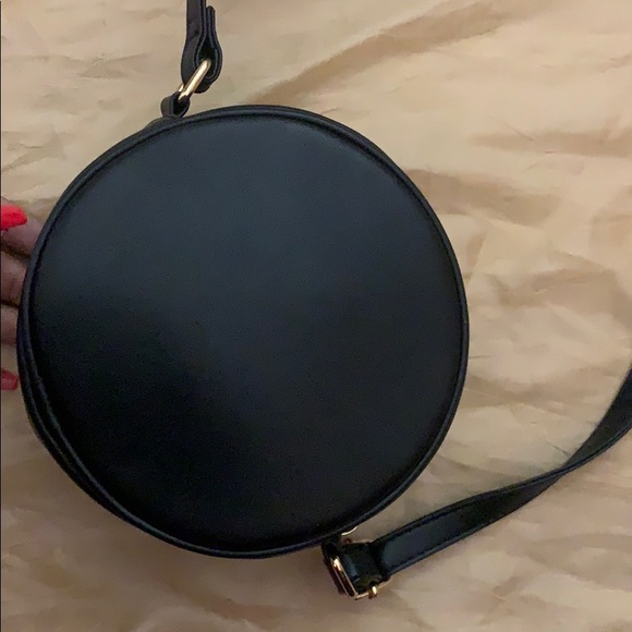 Black circle purse - Picture 2 of 4
